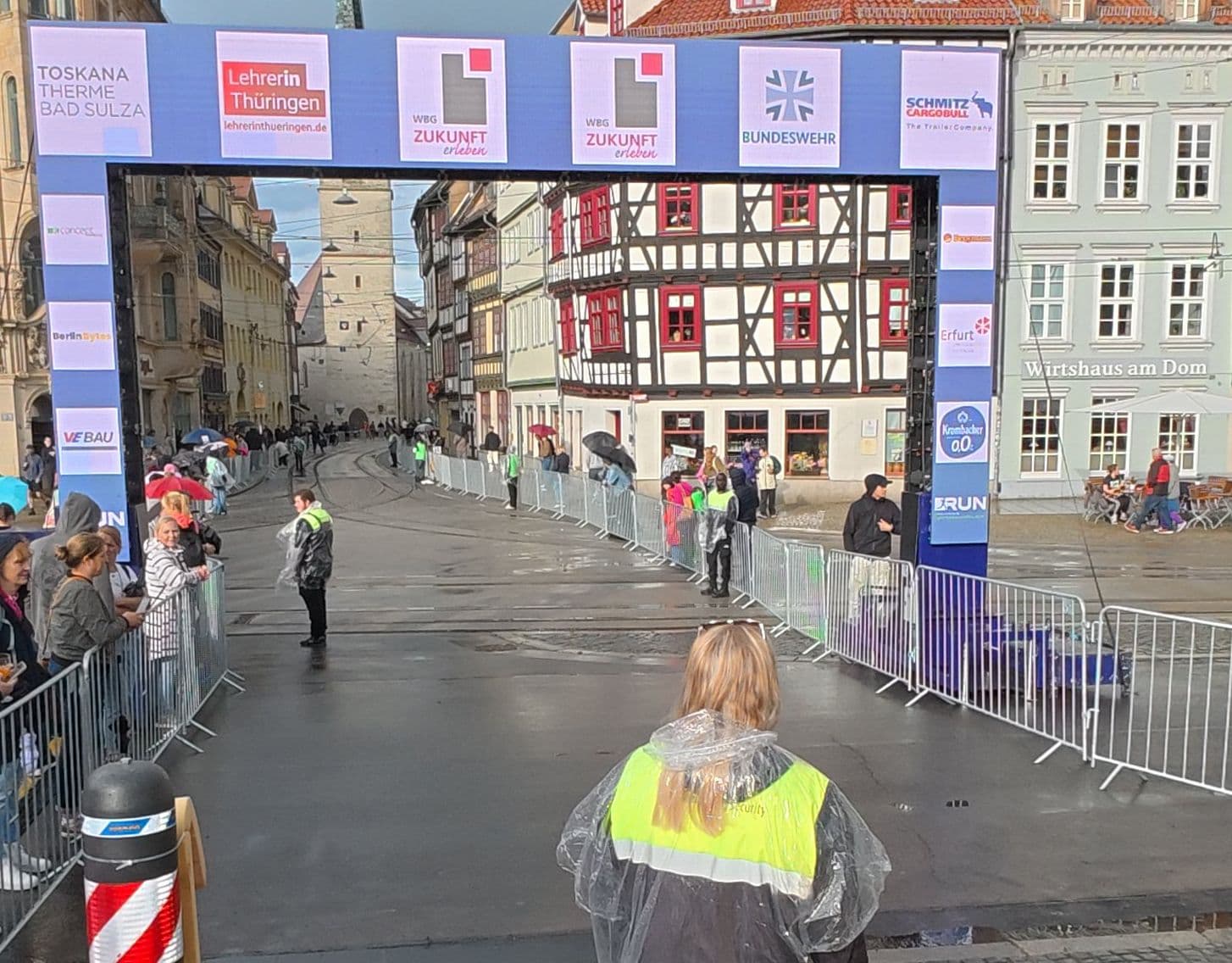 RUN 2026 18